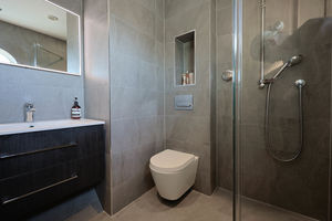 Photo 19- click for photo gallery